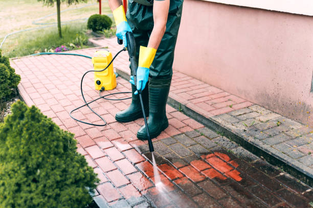 Professional  Pressure Washing Services in Lander, WY